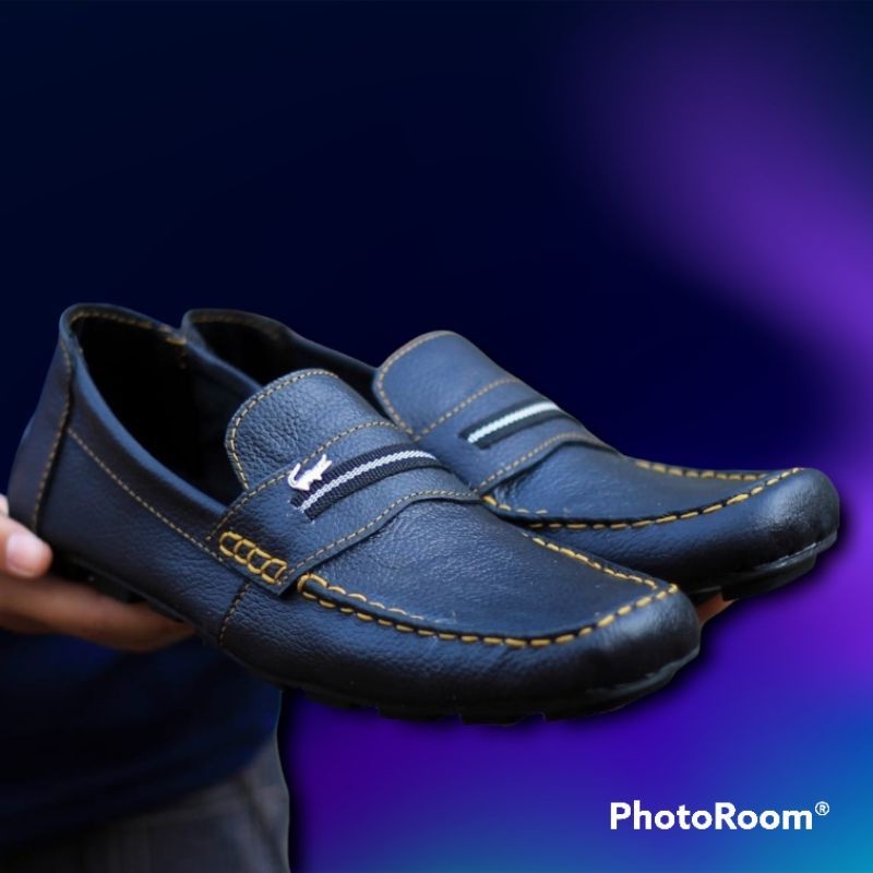 sepatu pria sepatu slip on sepatu kasual