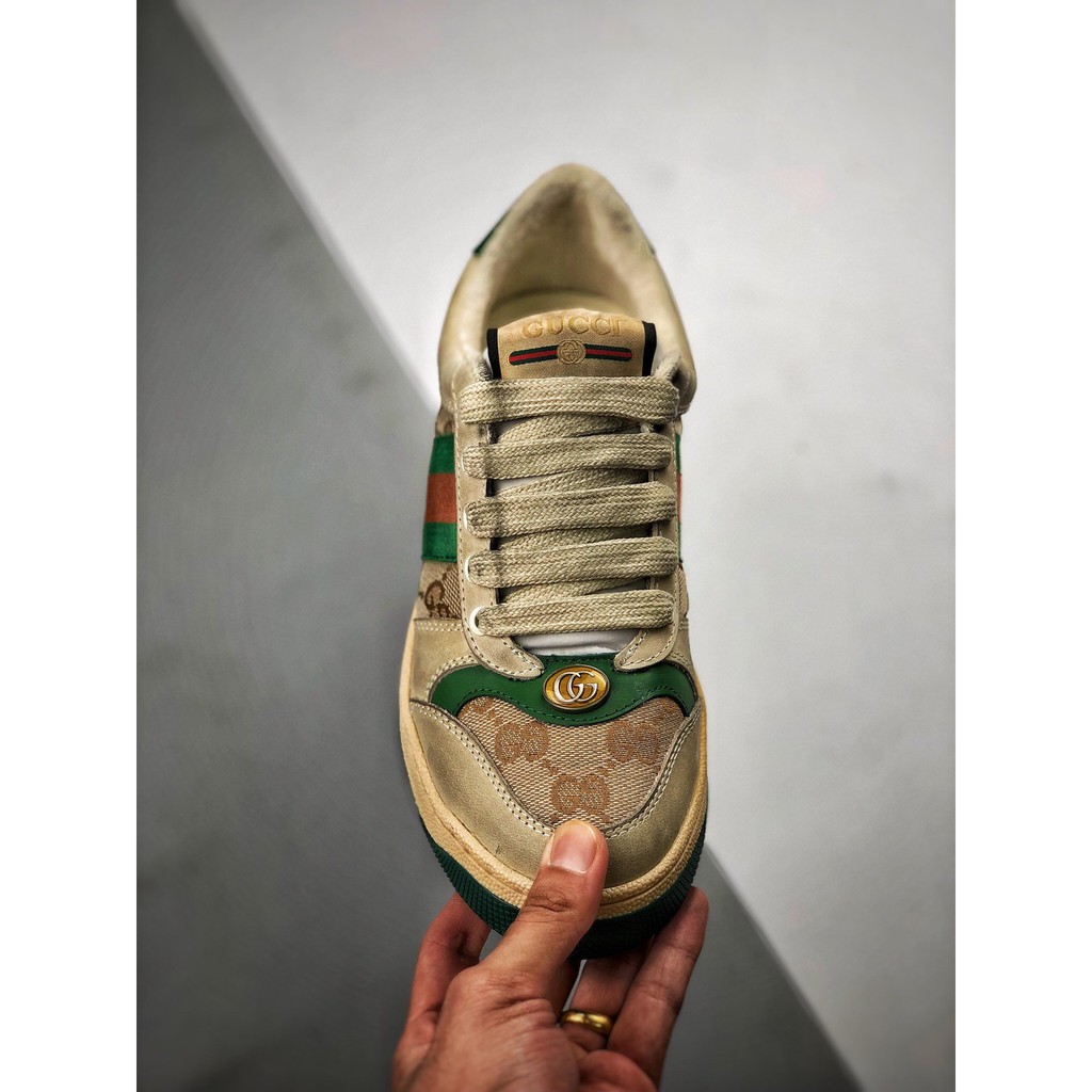  Sepatu  Gucci  Screener Kulit Gucci  Rendah Atas Wanita  Beige 