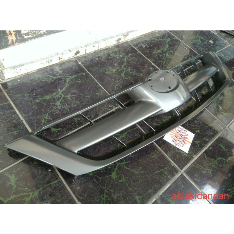 grill ori kijang innova 2005-2007