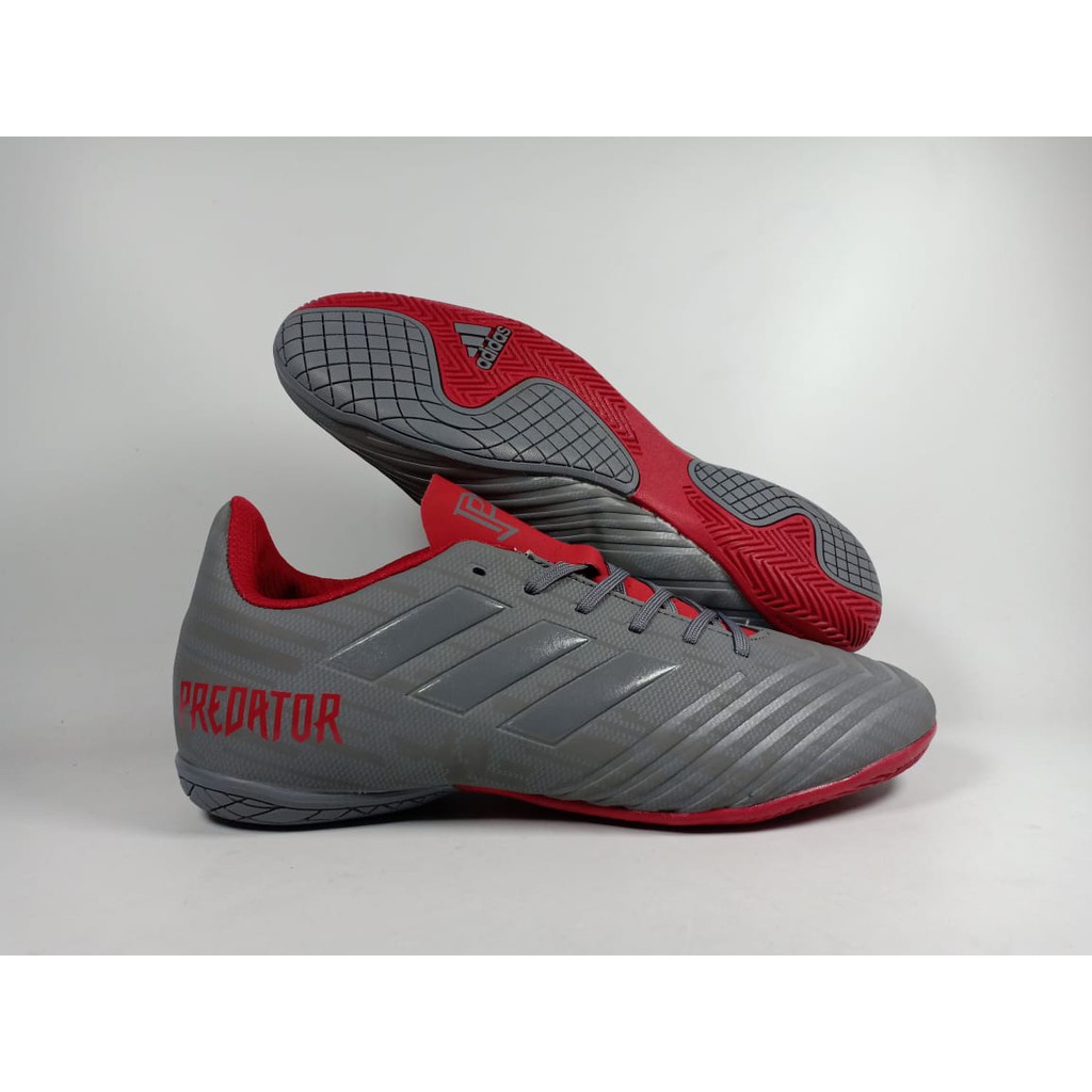 Sepatu Futsal Adidas PREDATOR 18.4 POGBA  GREY