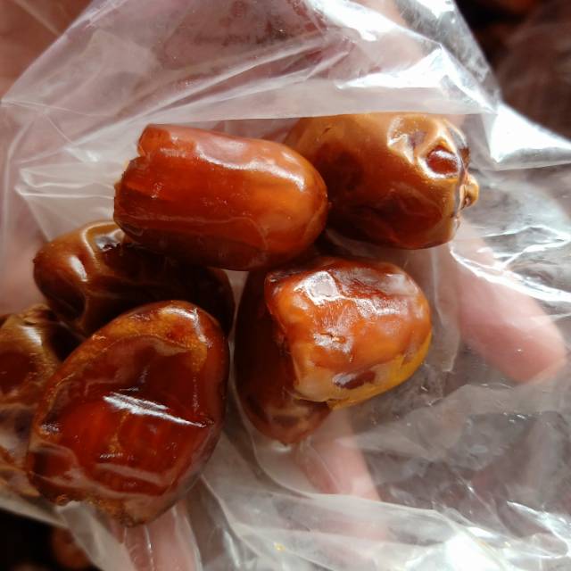 

KURMA KHALAS MURAH REAPACK 1KG