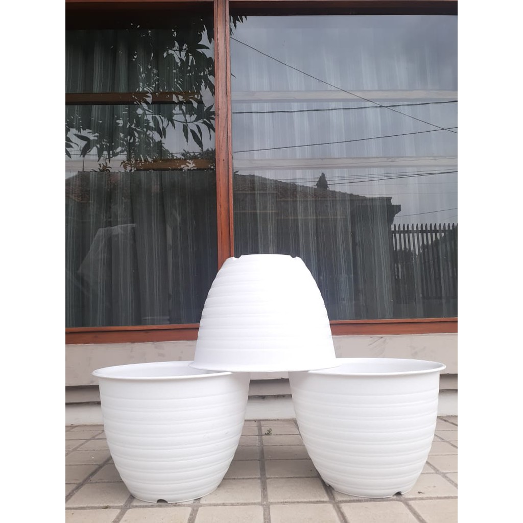 Pot Super Tawon 27 Cm Putih By Garden Of Love Tawon Pot 27CM - Bukan Pot Tawon Madu Jet Gusi 30 32CM
