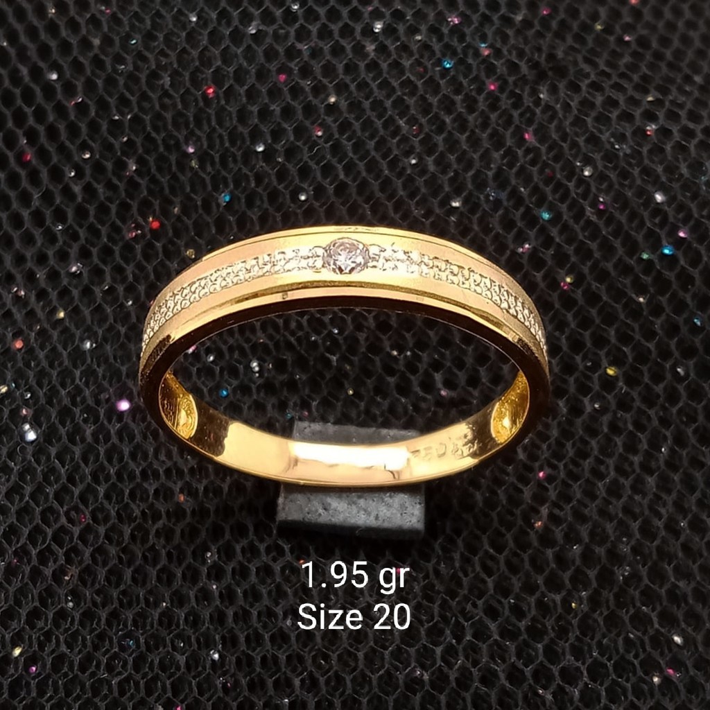 New Cincin Emas 17 K - 1.95 gr Kadar 750 - 2219