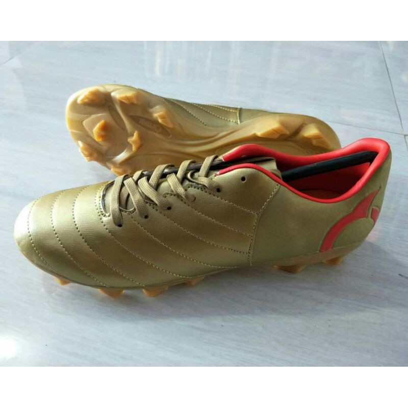 Sepatu Sepakbola Ortuseight Cygnus FG
