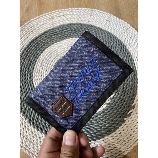 DOMPET PRIA LIPAT 3 KANVAS DOMPET PRIA KAIN MURAH DOMPET PRIA LIPAT DOMPET ANAK LAKI LAKI LIPAT 3 DOMPET PRIA LIPAT MURAH MERIAH DOMPET COWOK LIPAT 3