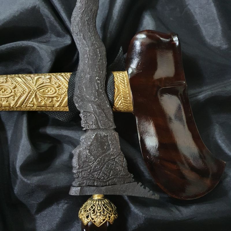 Keris Semarr Pamor Kelengan