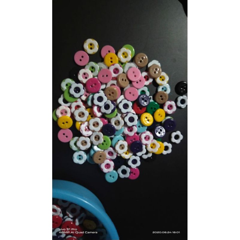 isi 144 Kancing Sakura 13 mm / Kancing Baju Bunga