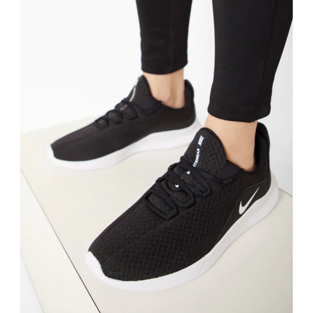 NIKE VIALE AA2181002