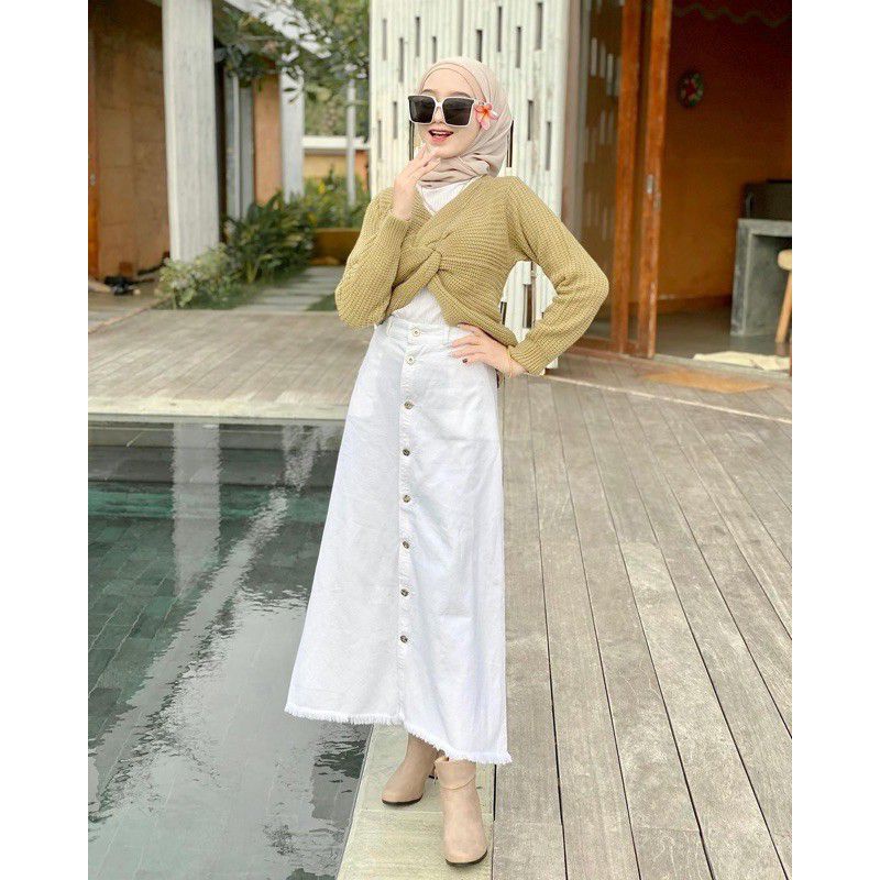 ROK BUTTON PUTIH ROK JEANS DENIM ROK WANITA TERBARU CEWE CEWEK ROCK BUTTON JEANS PUTIH RAWIS-ROCK PUTIH
