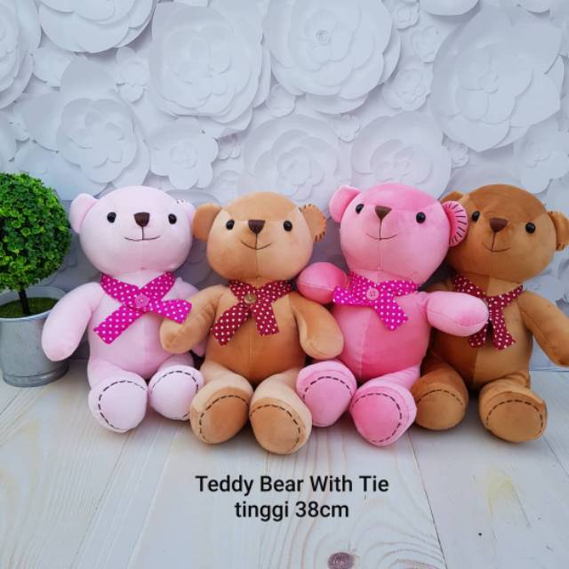 Boneka teddy bear with tie