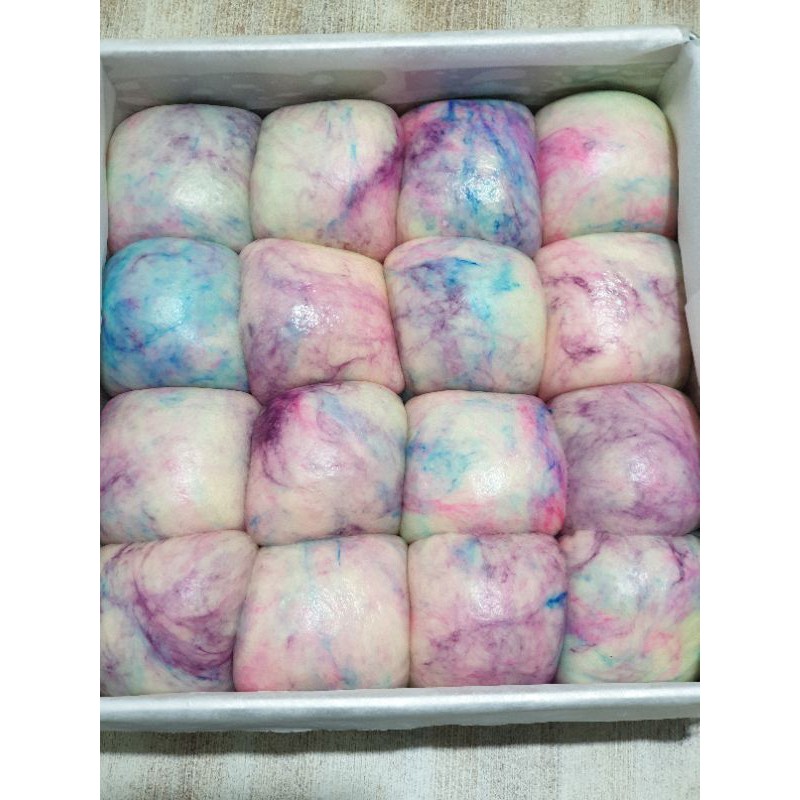 

TieDye Japanese Milk Bun / Bread / Buns / Roti Kasur Pertama Di Jakarta