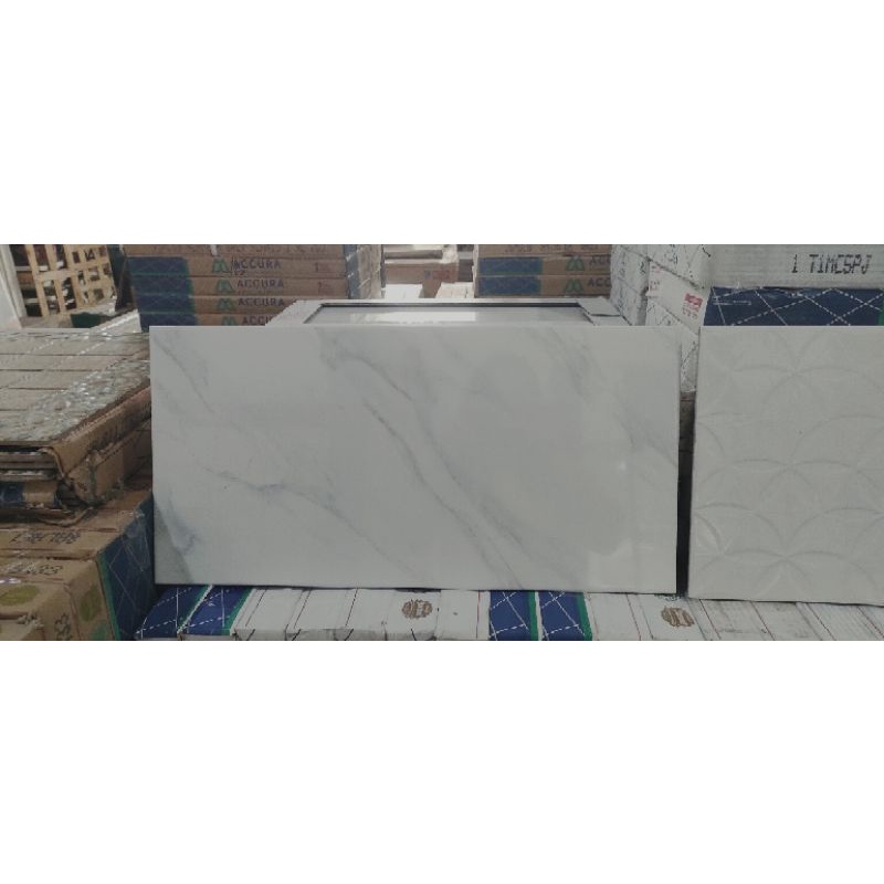 keramik dinding 30x60 accura Anatolia