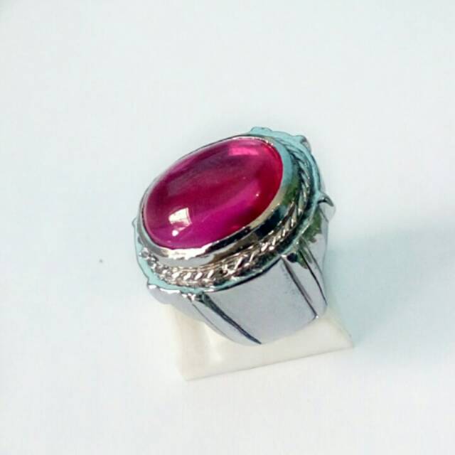 Cincin Permata Merah Rose Kekerasan Batu Diatas 8 Skala Mohs Dengan Ring Tanam Anti Luntur