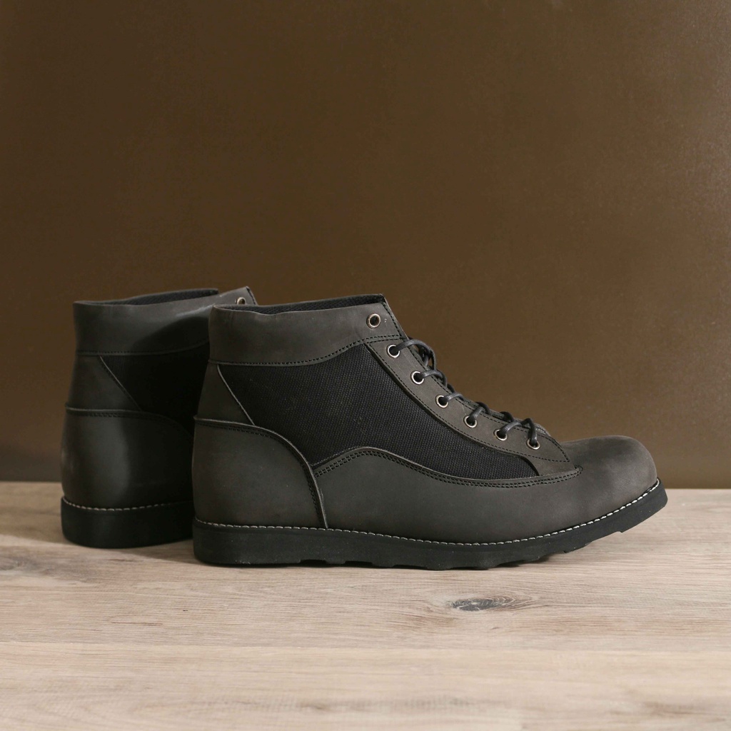 sepatu outdoor pria sepatu tactical sepatu touring sepatu boot pria sepatu casual pria Phantom