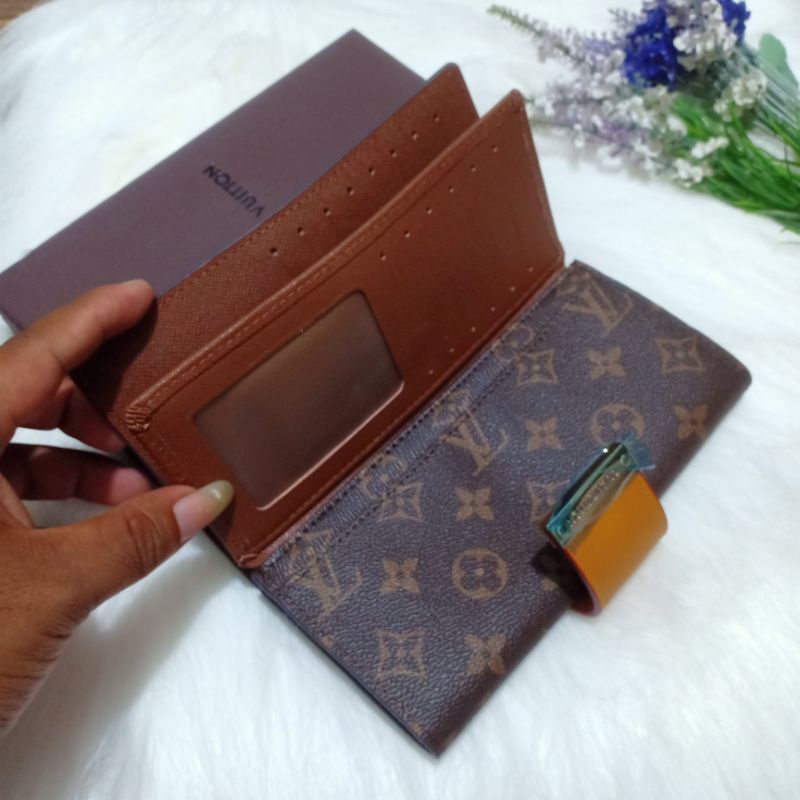 Dompet lv lipat wanita import model lidah kunci