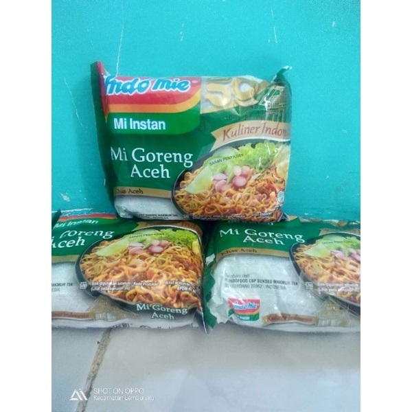 

Mie Indomie goreng aceh