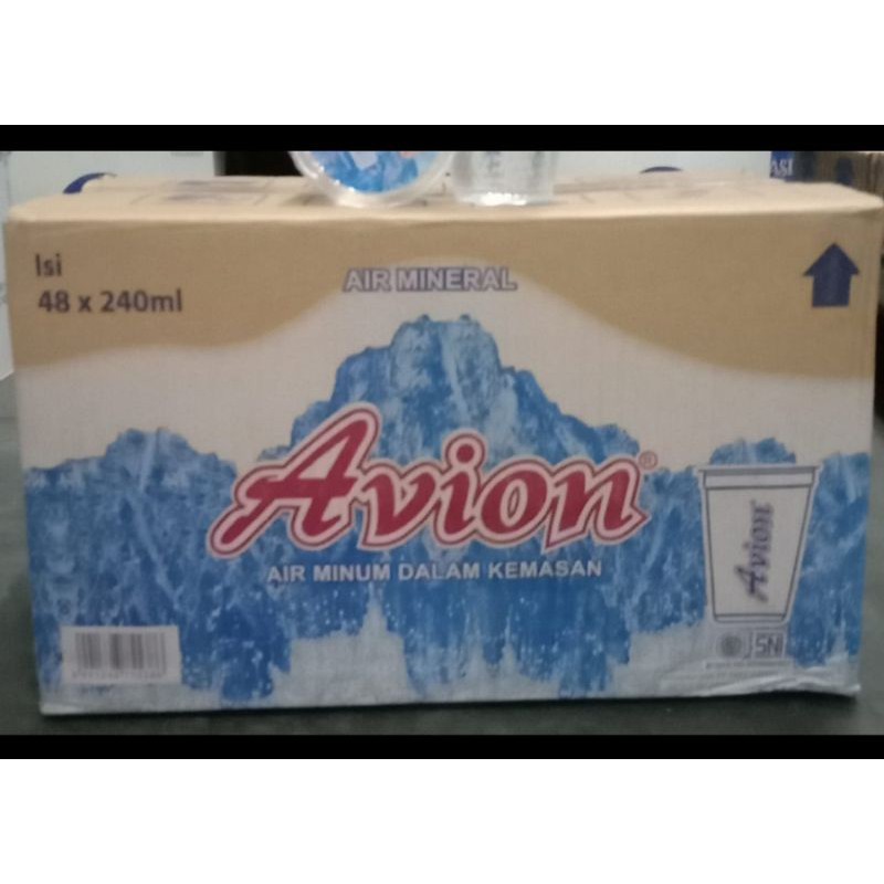 

AVION Produk Oasis Air Minum Dalam Kemasan