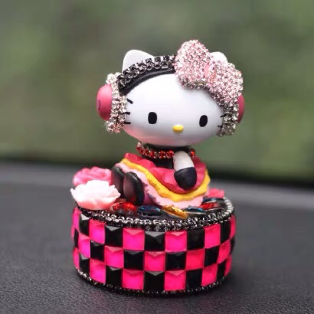 Hiasan Pajangan Dashboard Mobil Hello Kitty Bling Bling