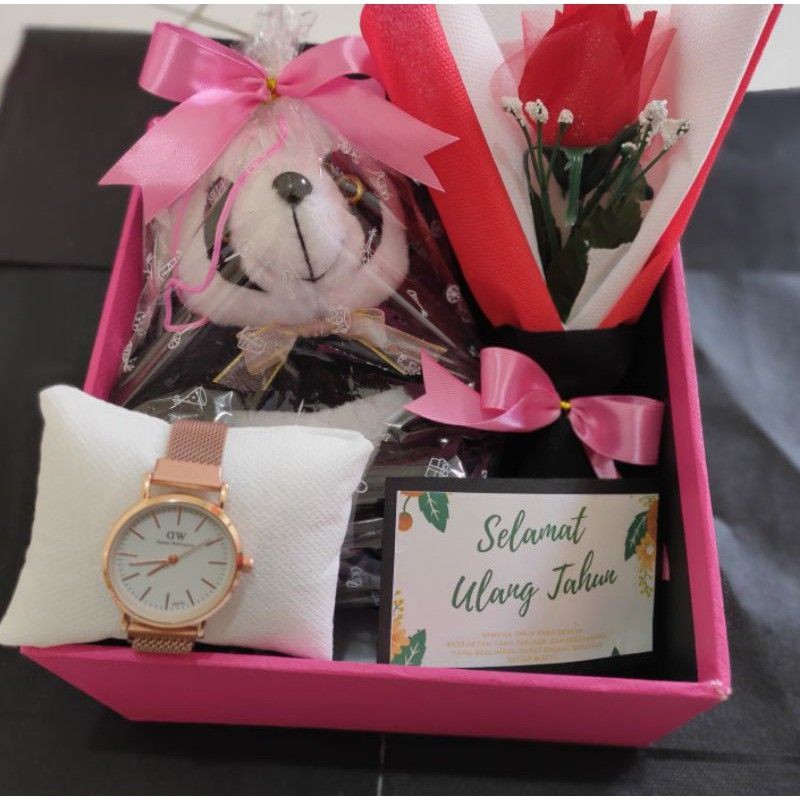 

Hadiah ulang tahun cewek,kado,hadiah pasangan,hadiah pacar