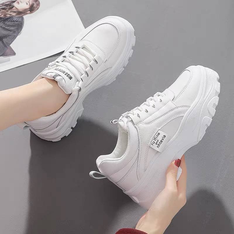 SEPATU WANITA IMPORT - LEVINE SEPATU WANITA SNEAKERS IMPORT SP1962 B-2 JAKARTA