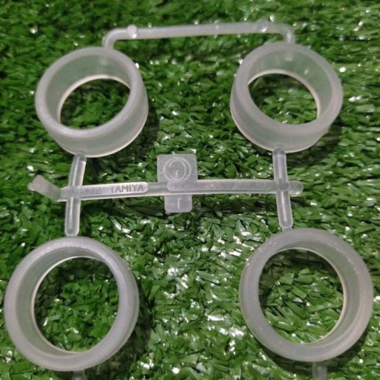 Tamiya Ban Medium Clear Soft Low-Profile(Original)