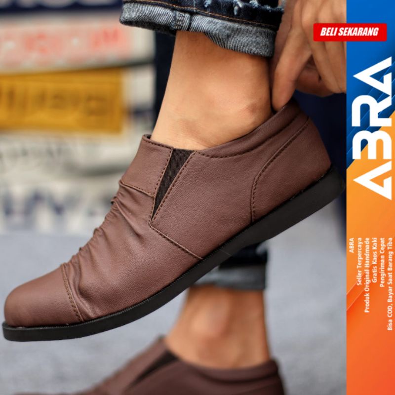 WRINGKL- Sepatu Slip On Pria Sepatu Casual Slip On Anti Slip Cowo/Cowok Sepatu Pria Casual