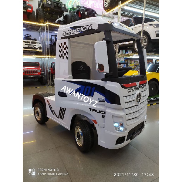 Mobil Aki Anak Mercedes Benz Actros White