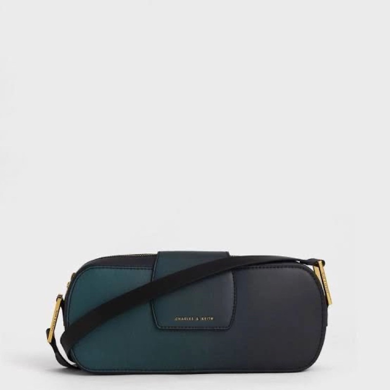 C Selby Shoulder Bag