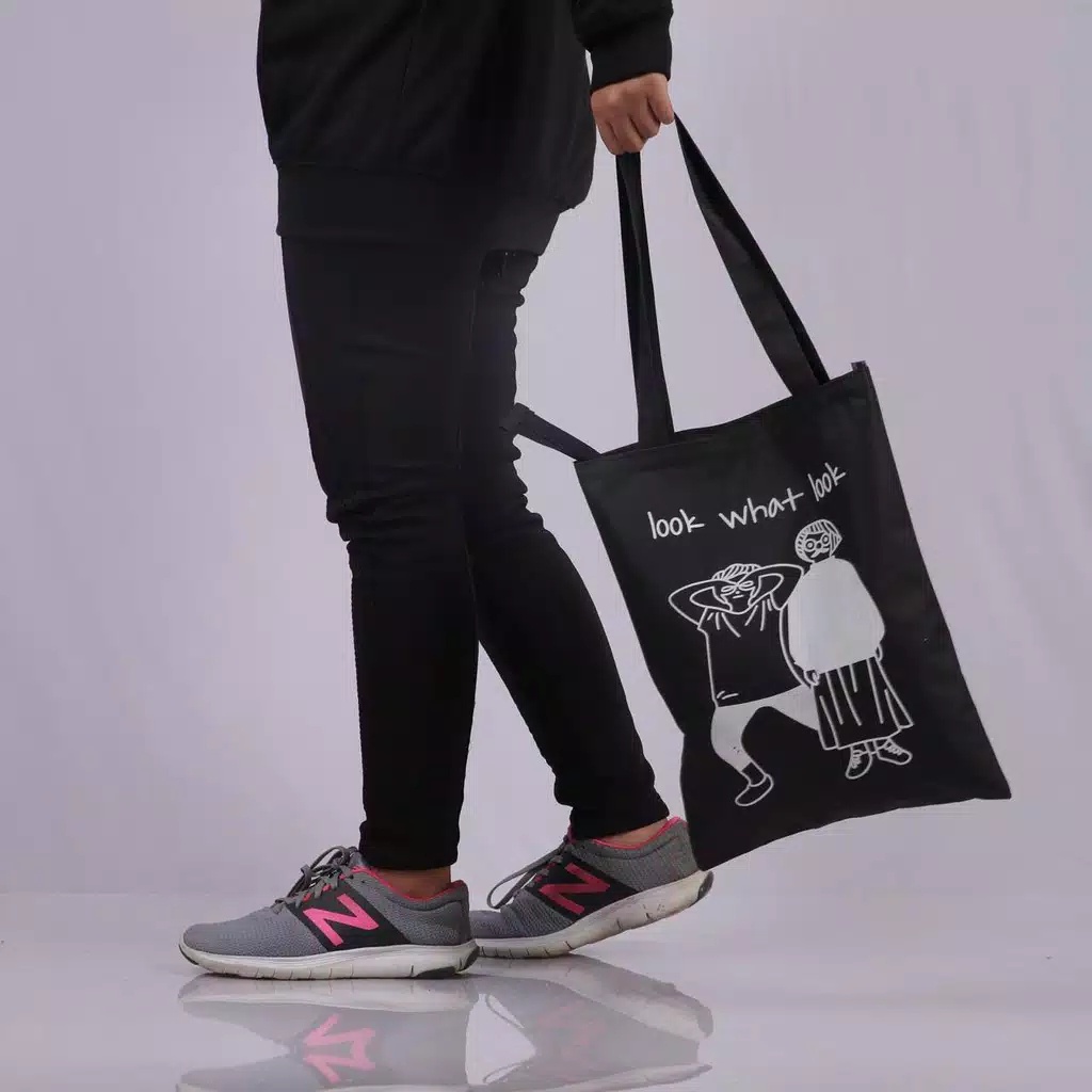 BISA COD TOTEBAGS KPOP/ TOP HANDLE BAGS RESLETING TAS FASHION PRIA WANITA MURAH TAS JINJING TAS SEKOLAH TAS BAHU WANITA TAS KULIAH TERFAVORIT TAS TRAVELING TAS SOUVENIR TAS PROMOSI GODIEBAGS TOTE KOREA