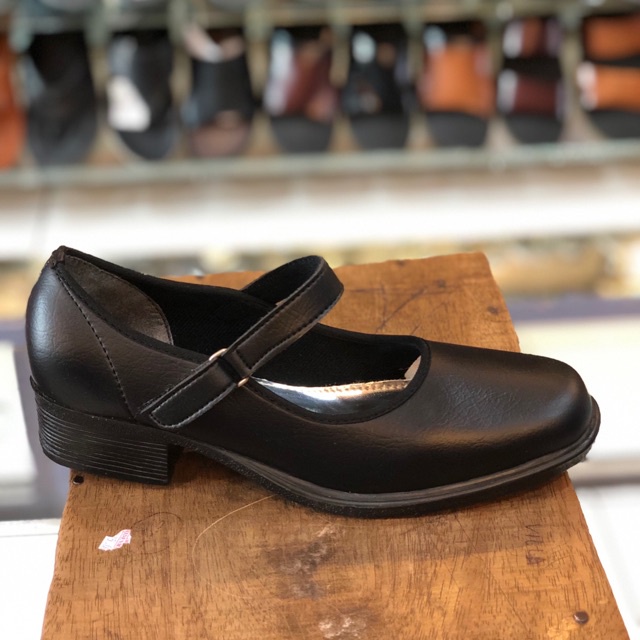 ORIGINAL SEPATU VILANDO Sepatu pantofel pdh hitam & putih otafuku, pansus, sekolah sepatu wanita hak