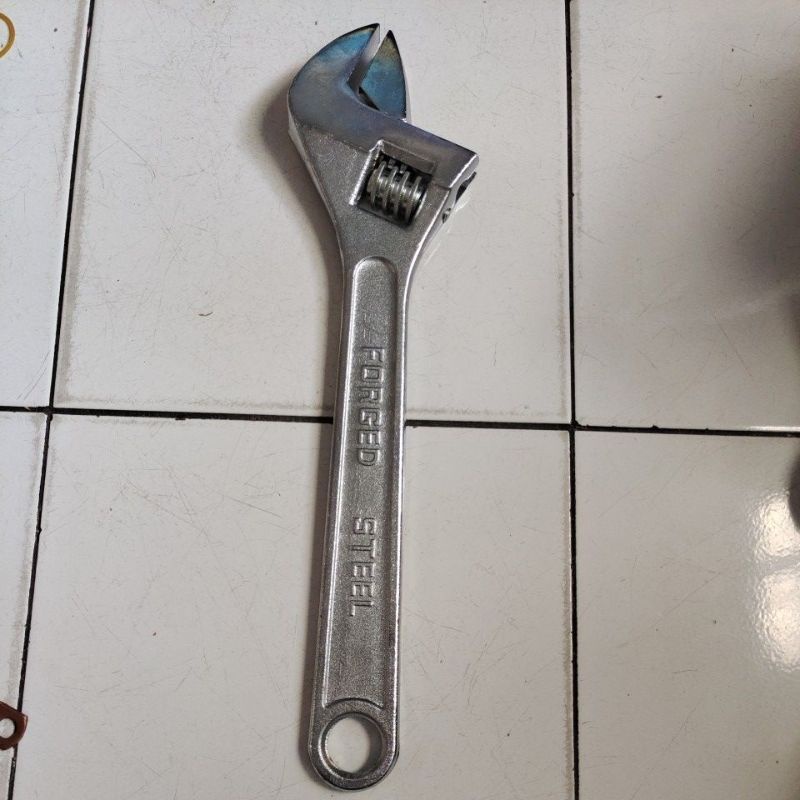 kunci Inggris 18&quot; JOSSA / Adjustable wrench 18&quot; JOSSA