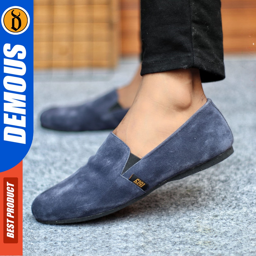 Sepatu Slip On Pria Sepatu Casual Pria Kulit Suede Kerja Kantor Kuliah Kondangan Sepatu Slop Pria Sepatu Hitam Pria DEMOUS CHORD