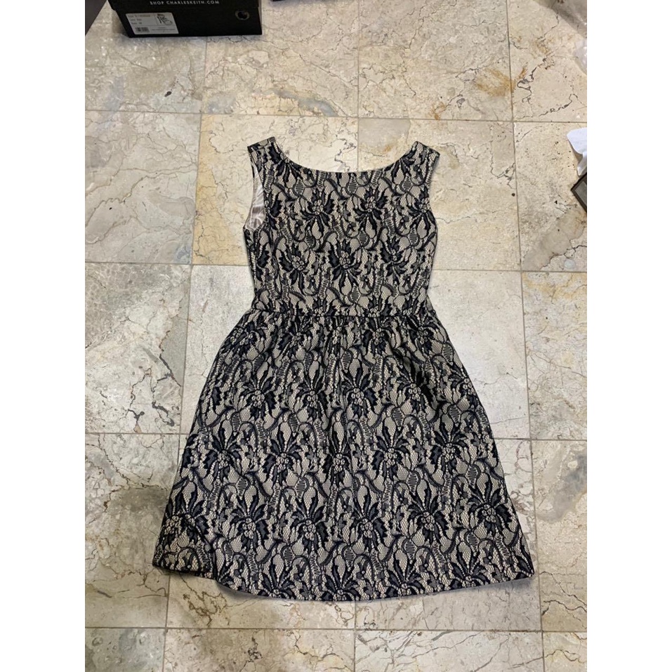 Odiva Lace Dress Pendek Formal Wanita