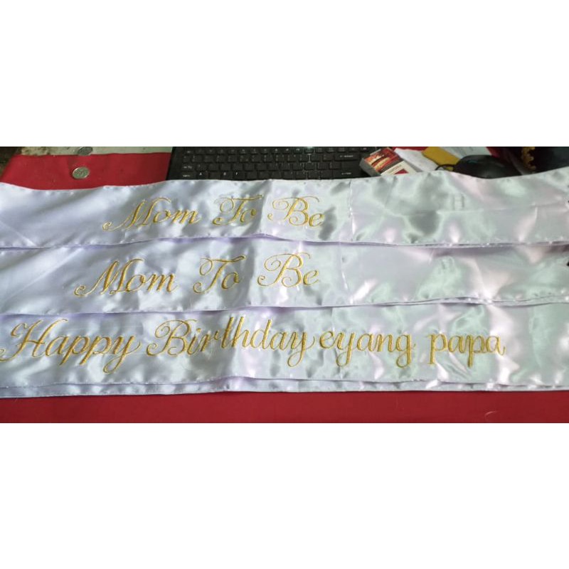 SATU HARI JADI SELEMPANG / SASH WISUDA BAHAN SATIN TANPA LIST