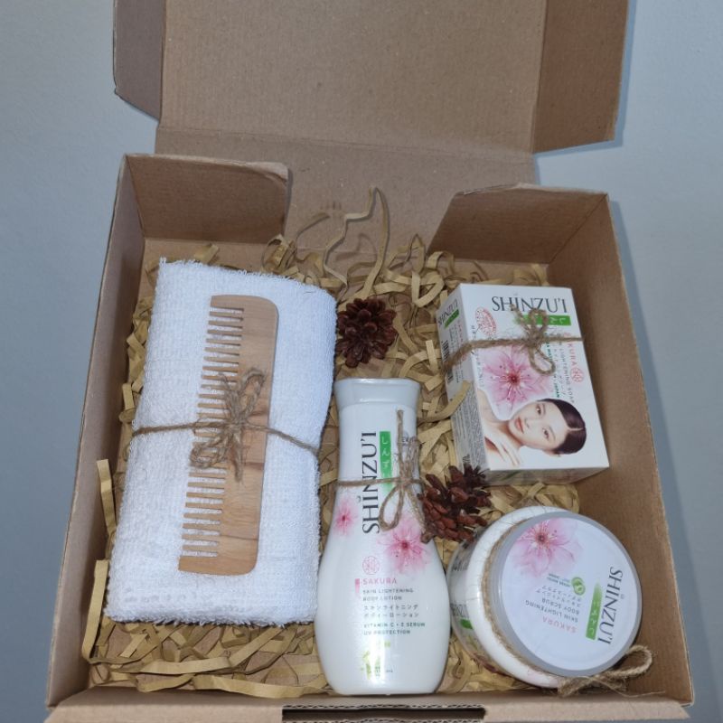 

Hampers Kado Skin Care Wanita Lucu Unik Estetik