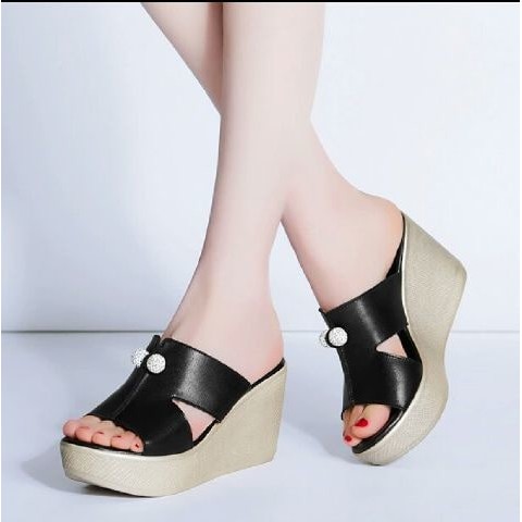 Sandal Wedges Wanita SDW229