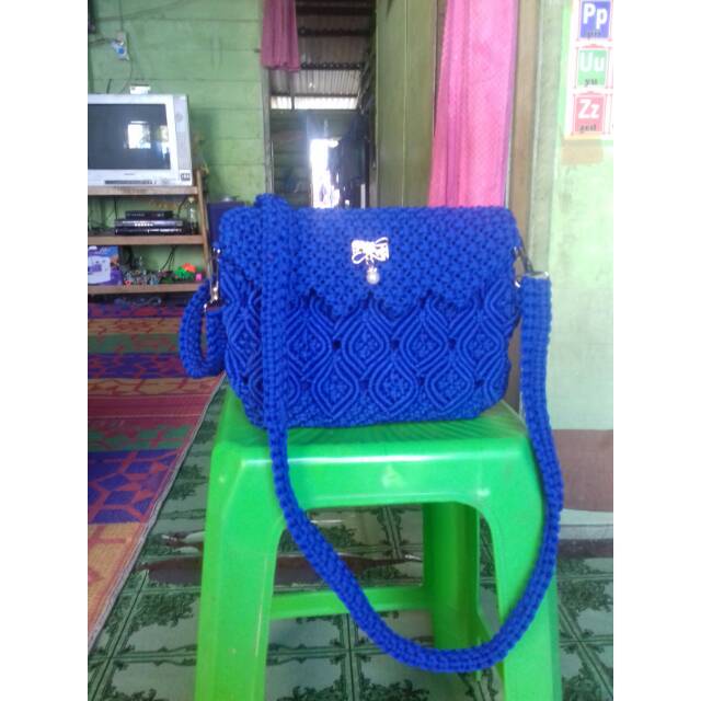 Tas selempang tali kur