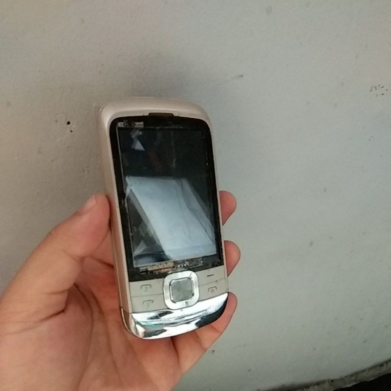 Jual handphone bekas batangan(No battery, no android)