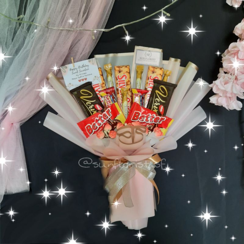 

BUKET SNACK COKLAT | BUKET WISUDA | BUKET CHOCOLATE | BUKET JAJAN