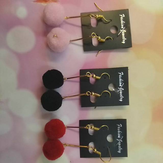 ANTING Korea Gantung Cantik /Anting Pompom /Anting Hijab Fashion Kekinian/ Aksesoris Murah Wanita