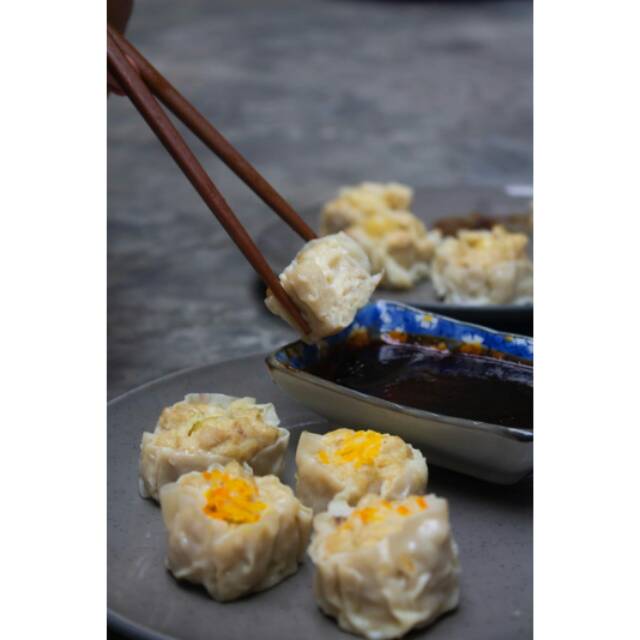 

Dimsum Ayam Frozen isi 10