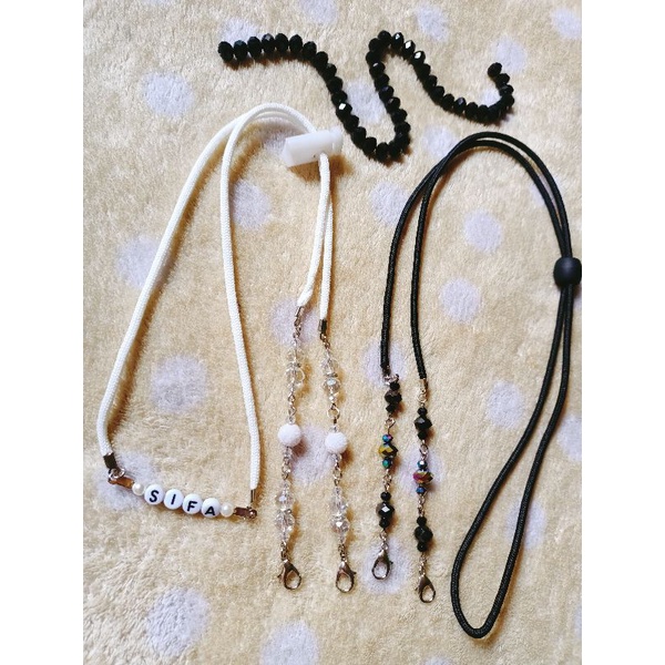 Konektor masker / kalung masker hijab