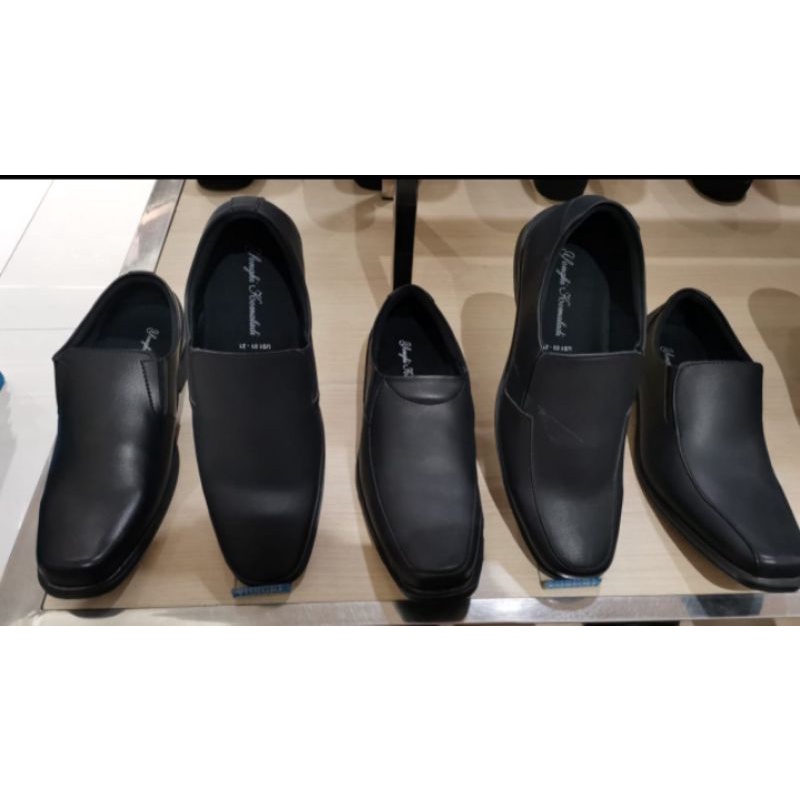 sepatu formal pria dewasa Yongki Komaladi ORI