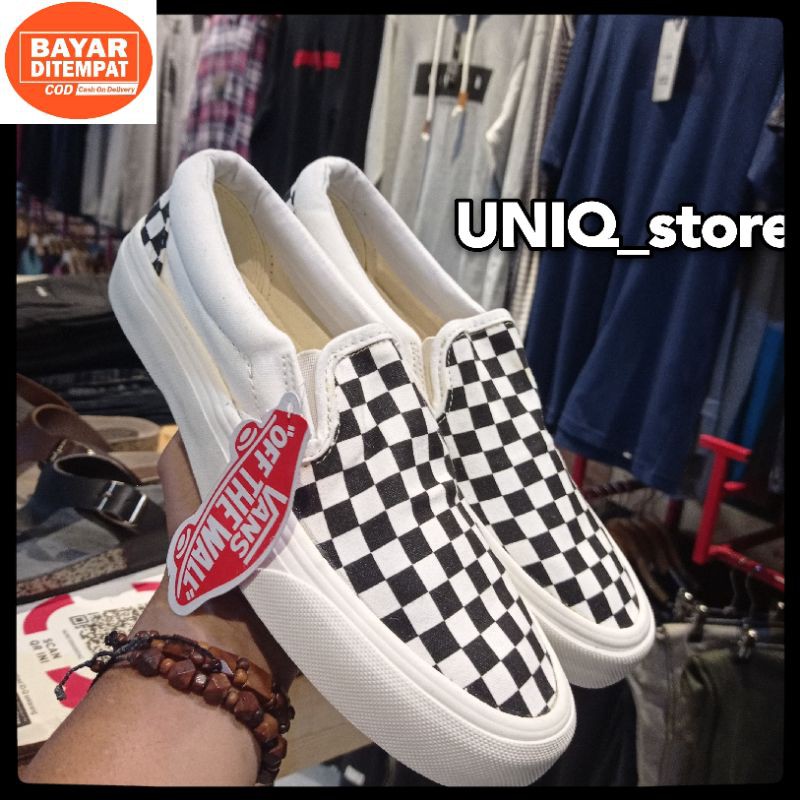 SEPATU Vans Checkerboard Slip On Catur PUTIH ORI