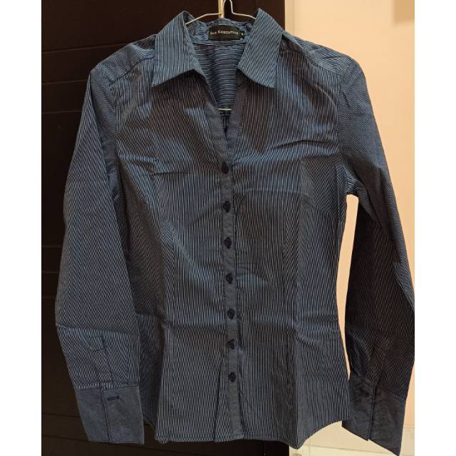 Kemeja the executive