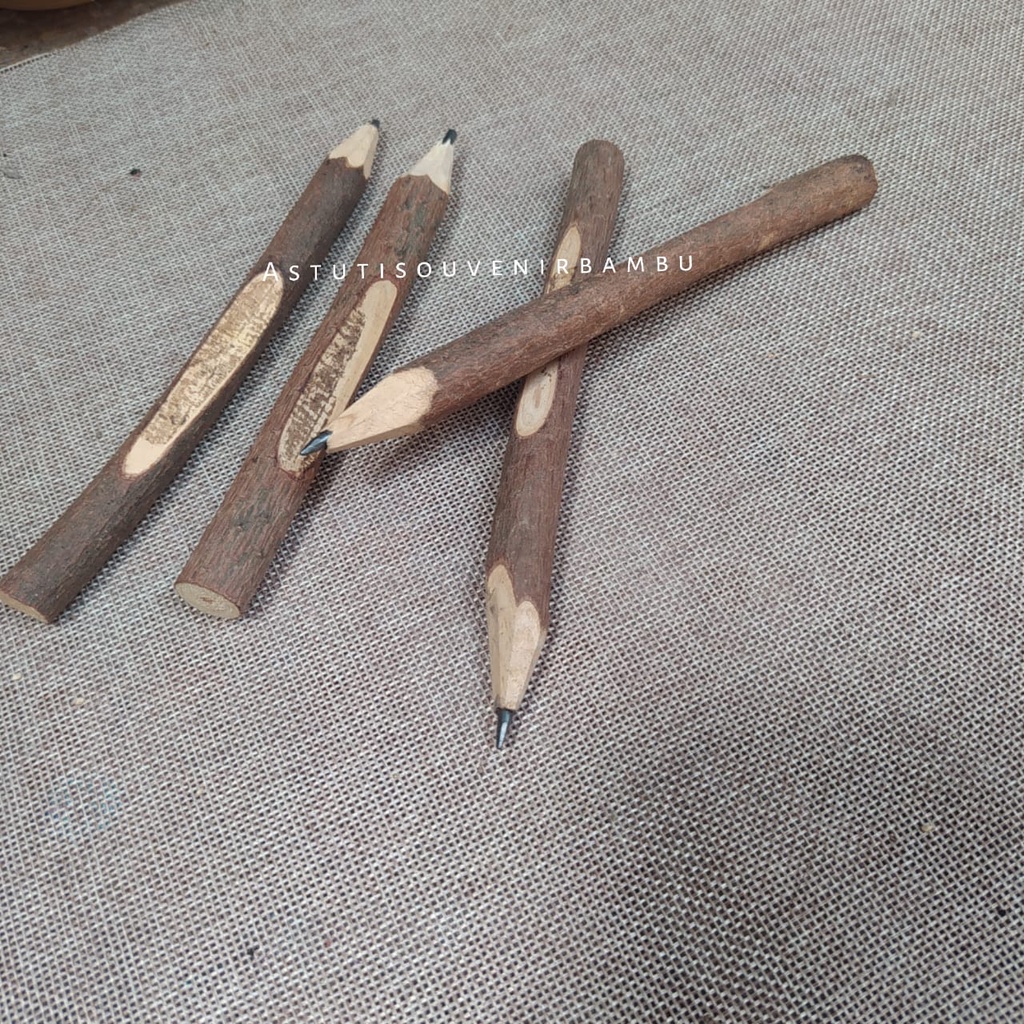 

(PP04) PENSIL KAYU PINUS / kayu pinus / ramah lingkungan / souvenir / pensil / alat sekolah