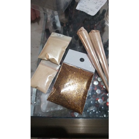 shimer Finishing glitter henna nude latte