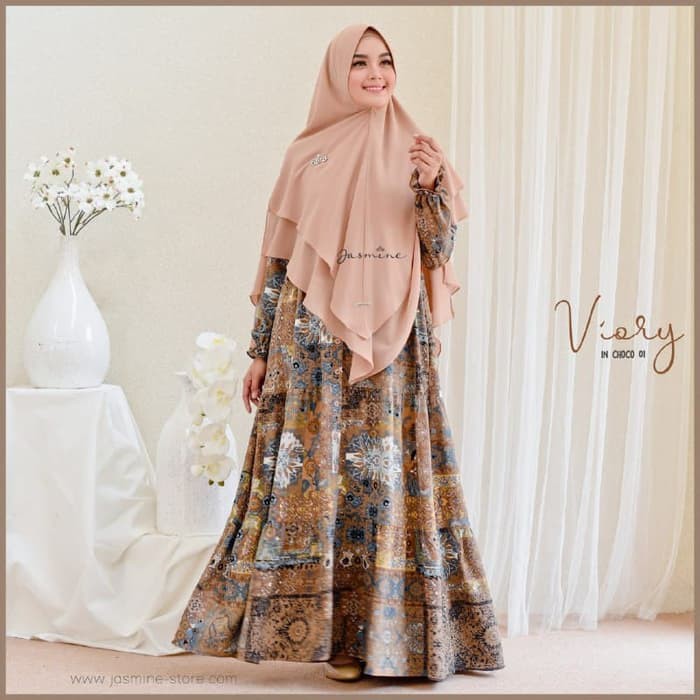 Viory Dress by Jasmine
