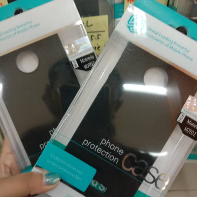 MOTOROLA MOTO Z HARDCASE NILKIN SALE