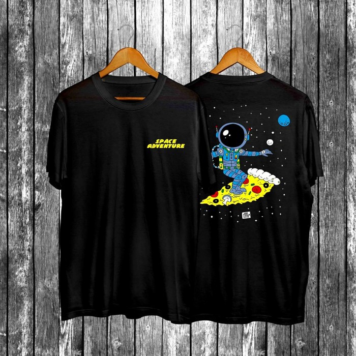 Baju Kaos Distro Astronout Adventure Hitam  Baju Kaos Pria Wanita